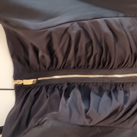 Bathing suit - Picture 3 of 5